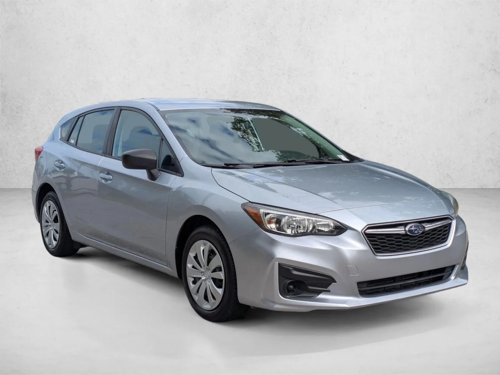 2018 Subaru Impreza 2.0i 5-door CVT photo 3