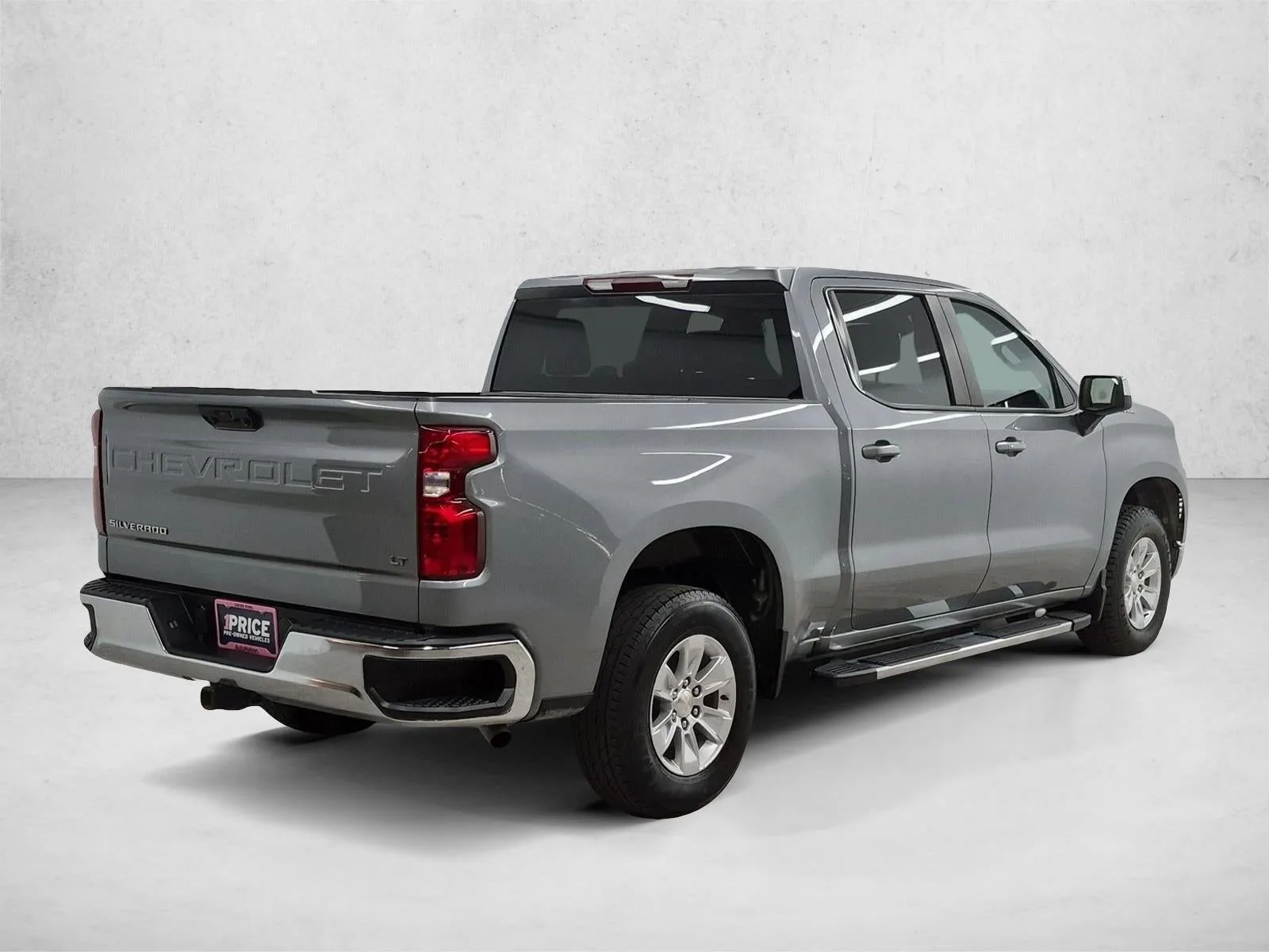 2023 Chevrolet Silverado 1500 LT photo 5