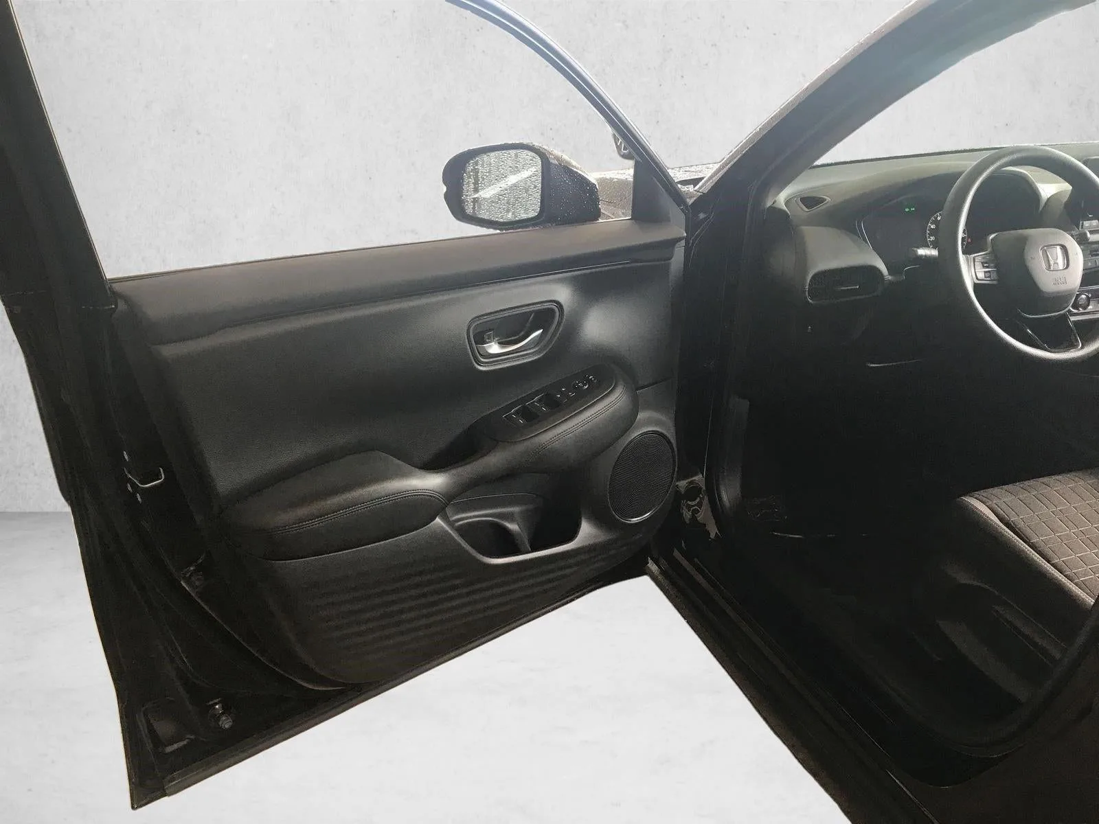 2024 Honda HR-V LX 2WD CVT photo 11