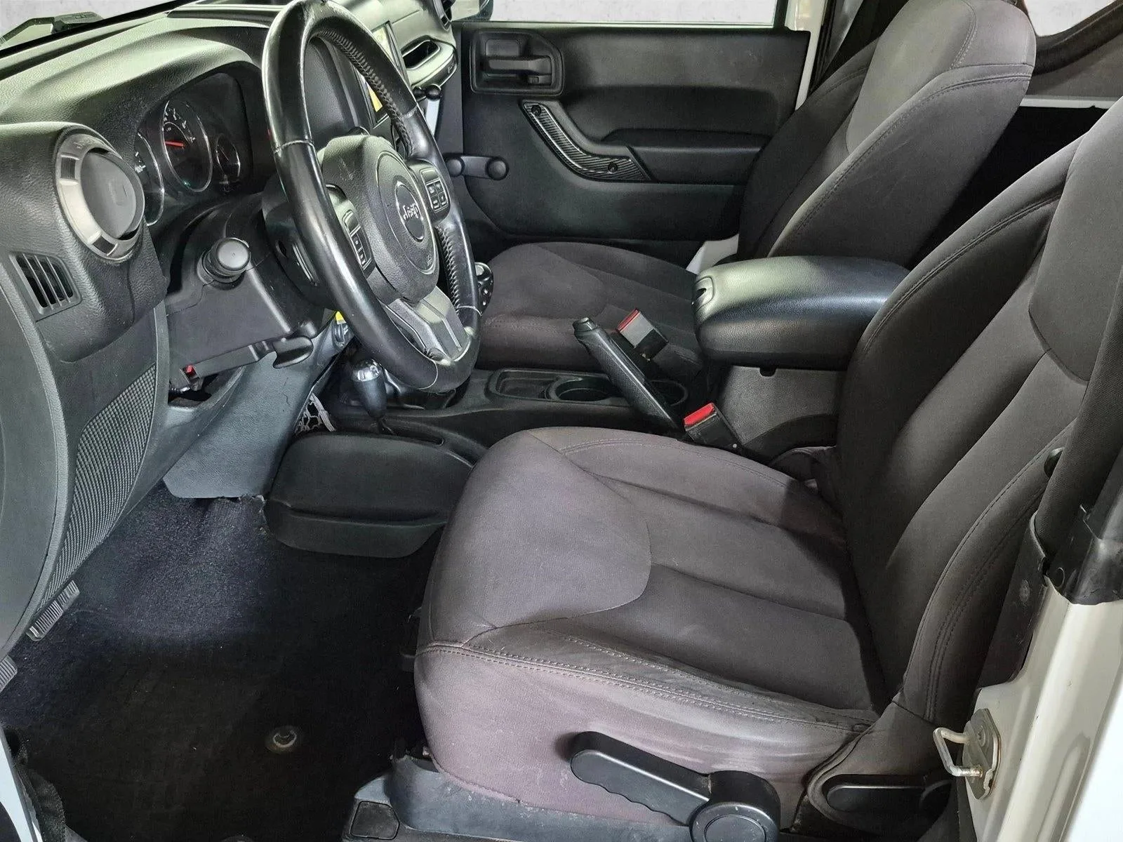 2015 Jeep Wrangler Sport photo 11