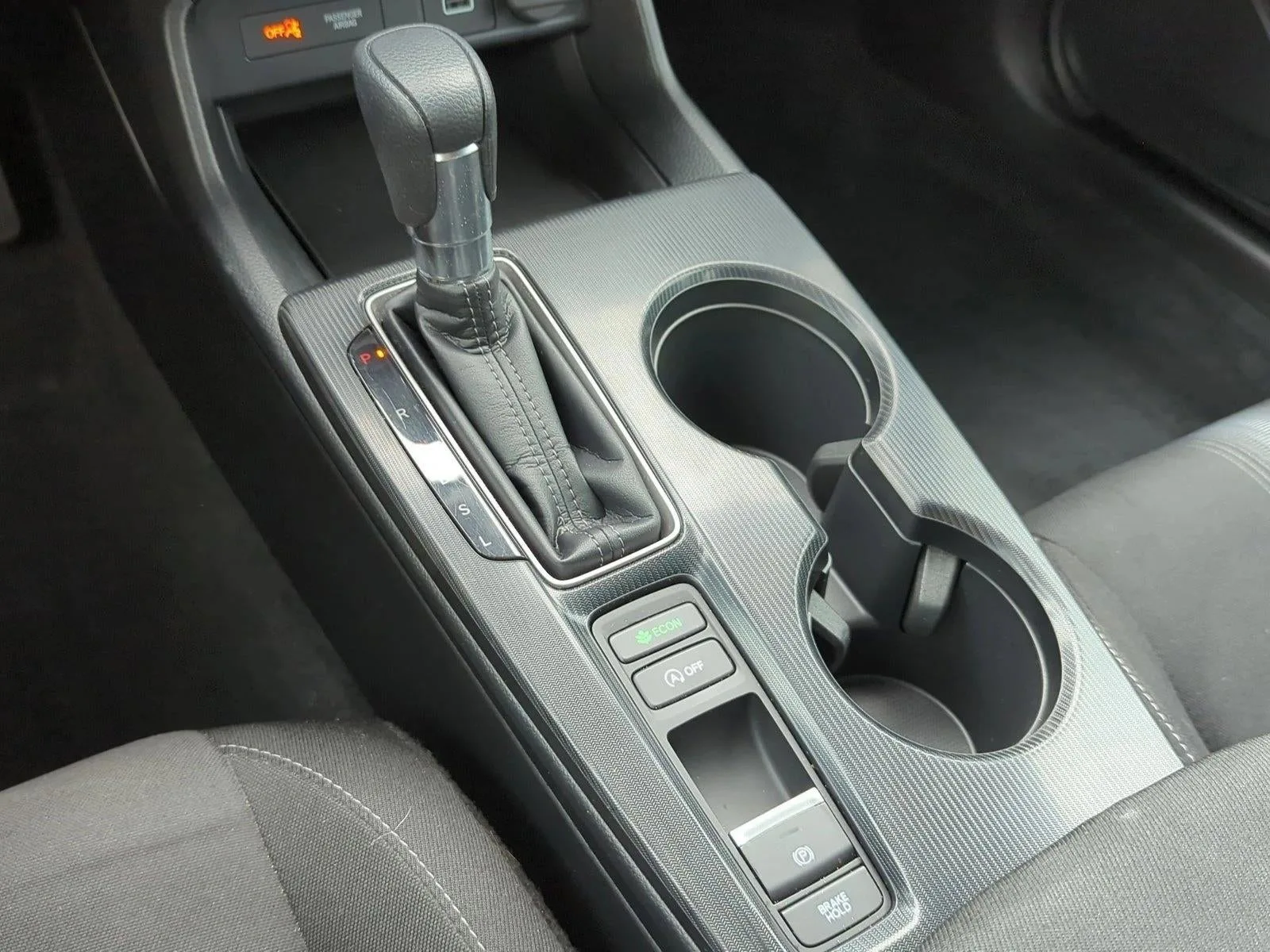 2024 Honda Civic Hatchback LX CVT photo 12