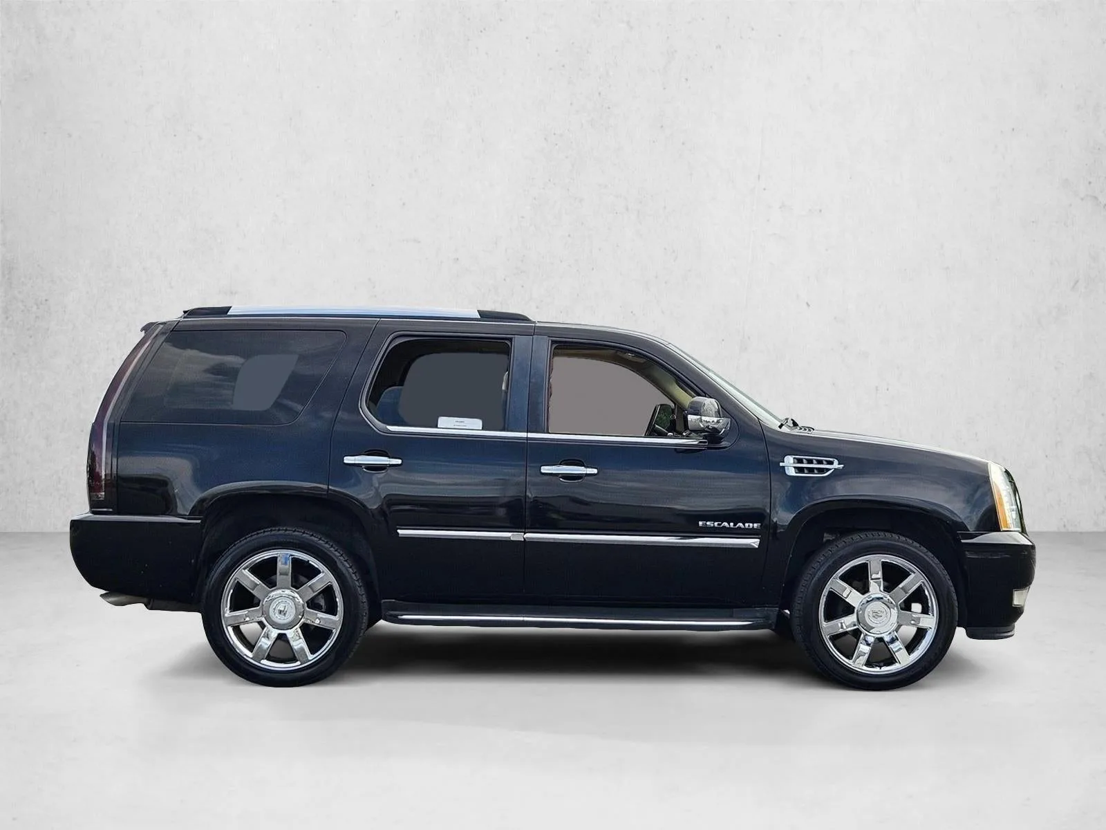 2011 Cadillac Escalade RWD Luxury photo 4