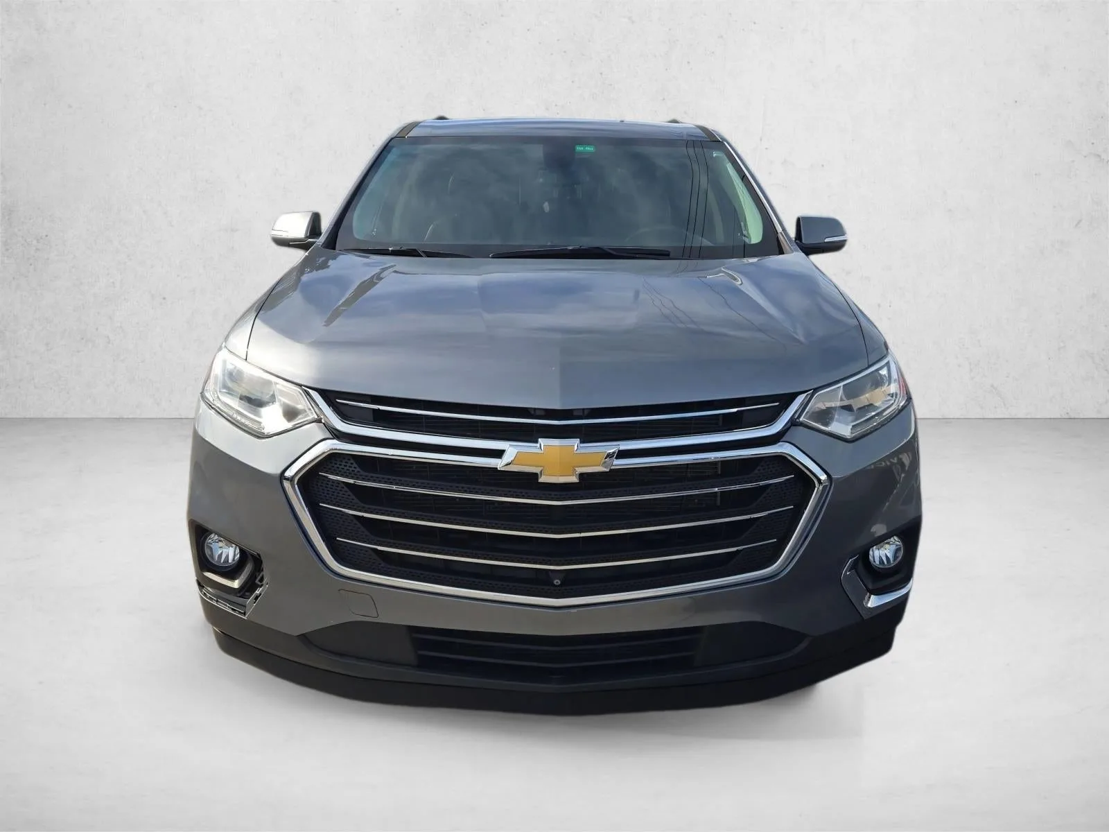 2021 Chevrolet Traverse LT Leather photo 2