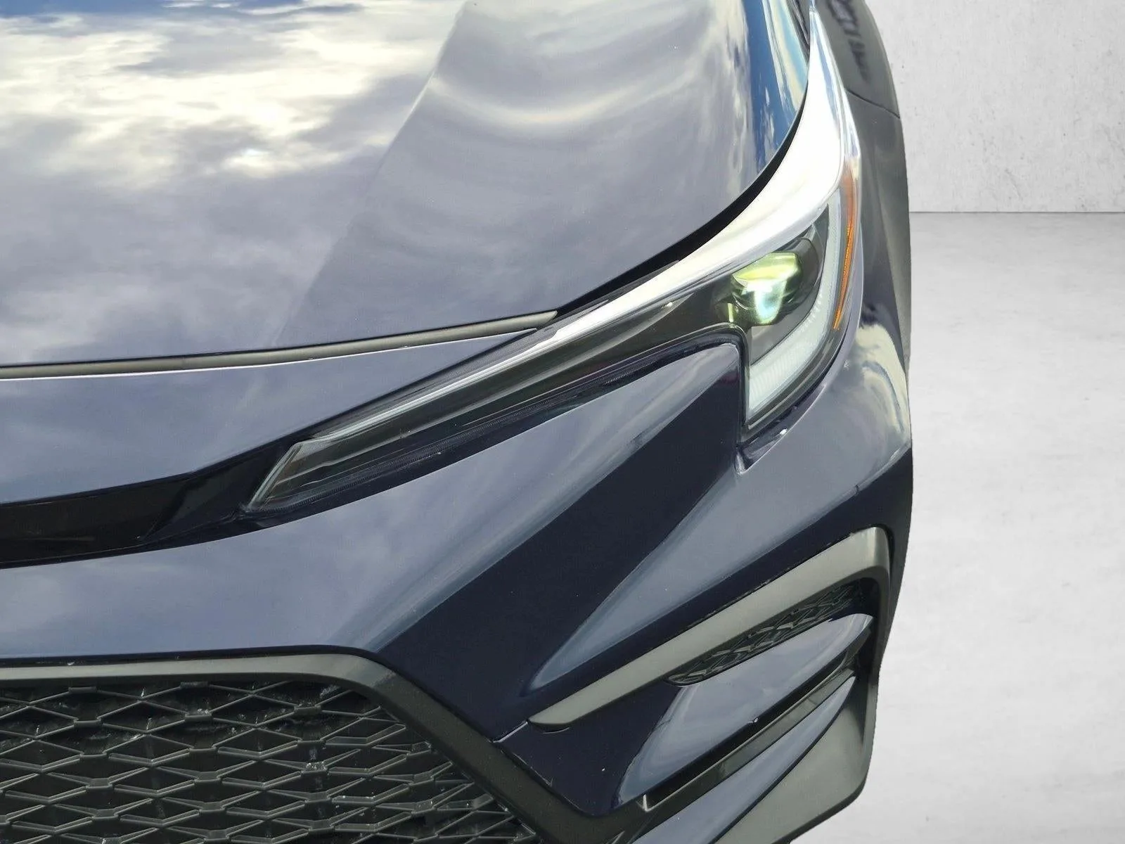 2024 Toyota Corolla SE photo 9