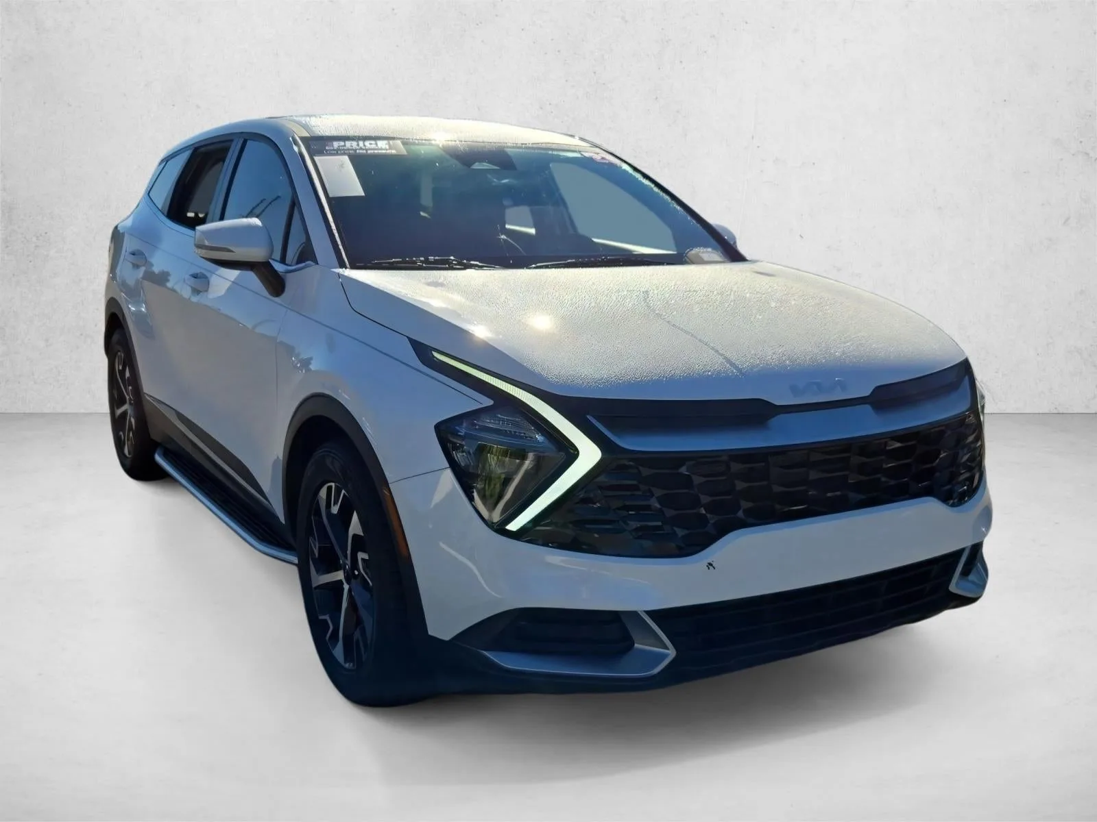 2023 Kia Sportage EX FWD photo 3
