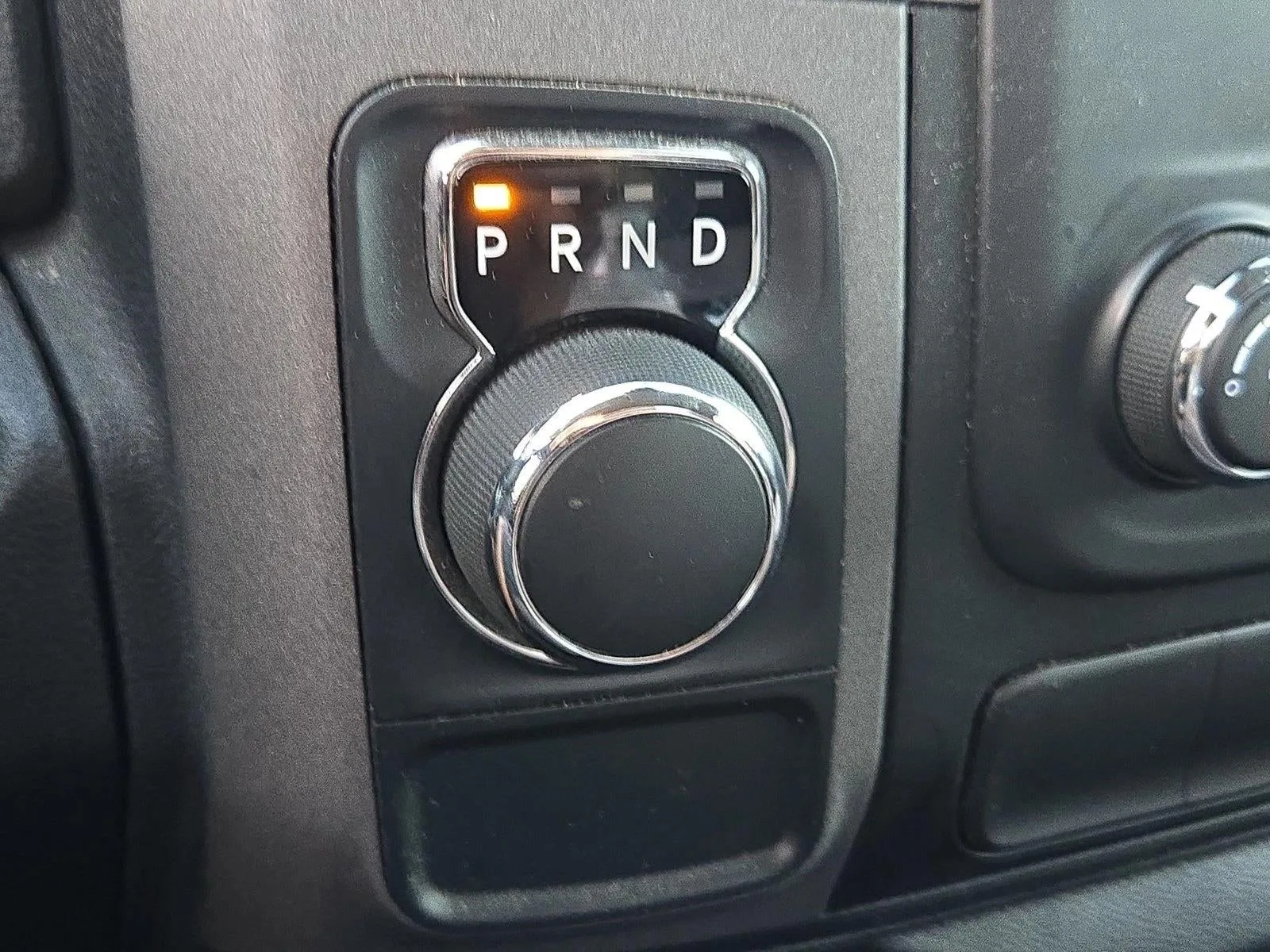 2018 RAM 1500 Express 4x2 Quad Cab 6'4" Box photo 10