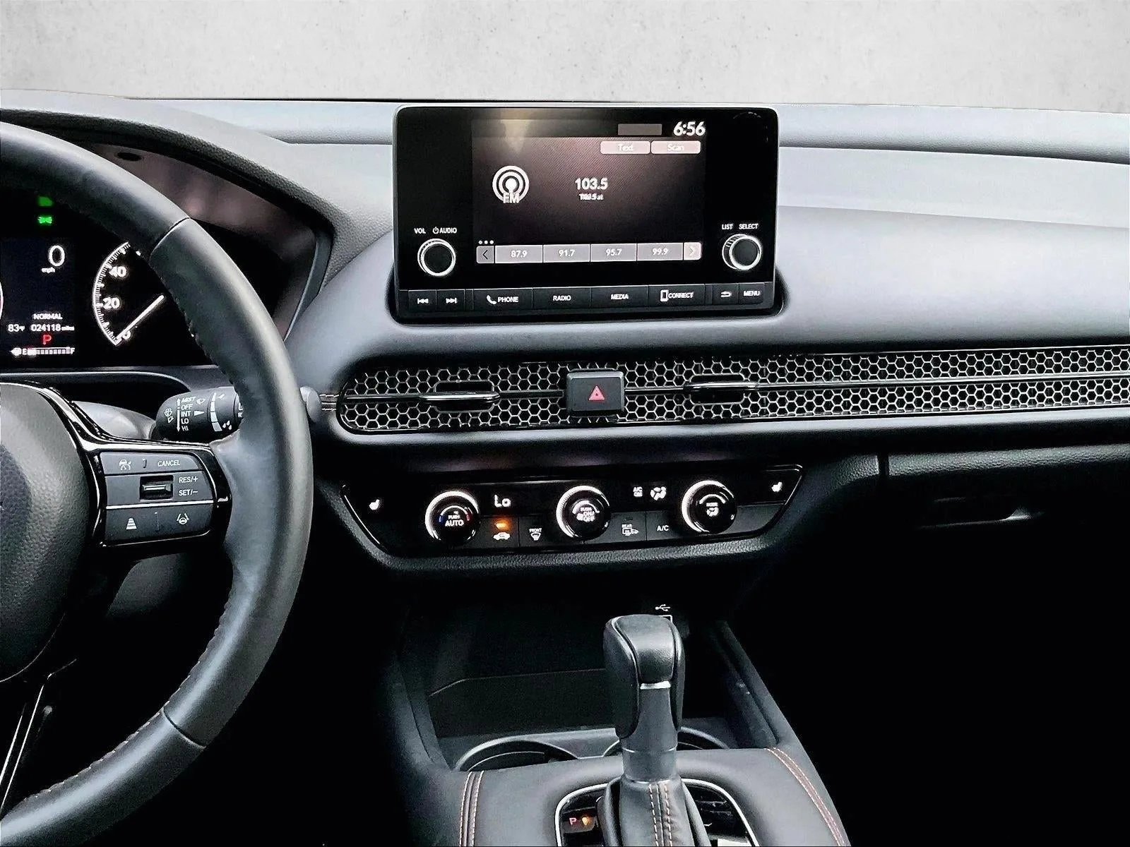2024 Honda HR-V Sport 2WD CVT photo 8