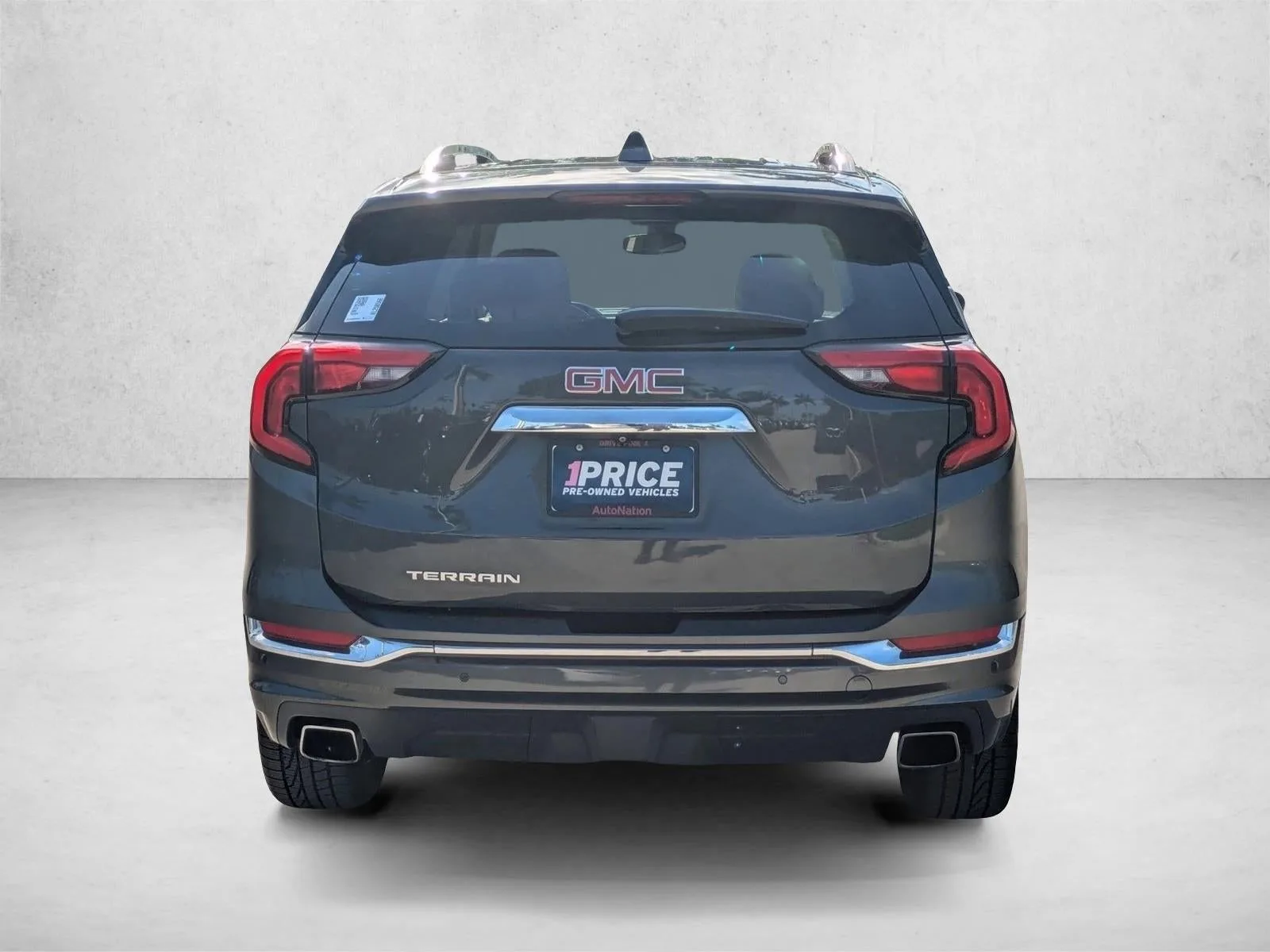 2019 GMC Terrain FWD Denali photo 6