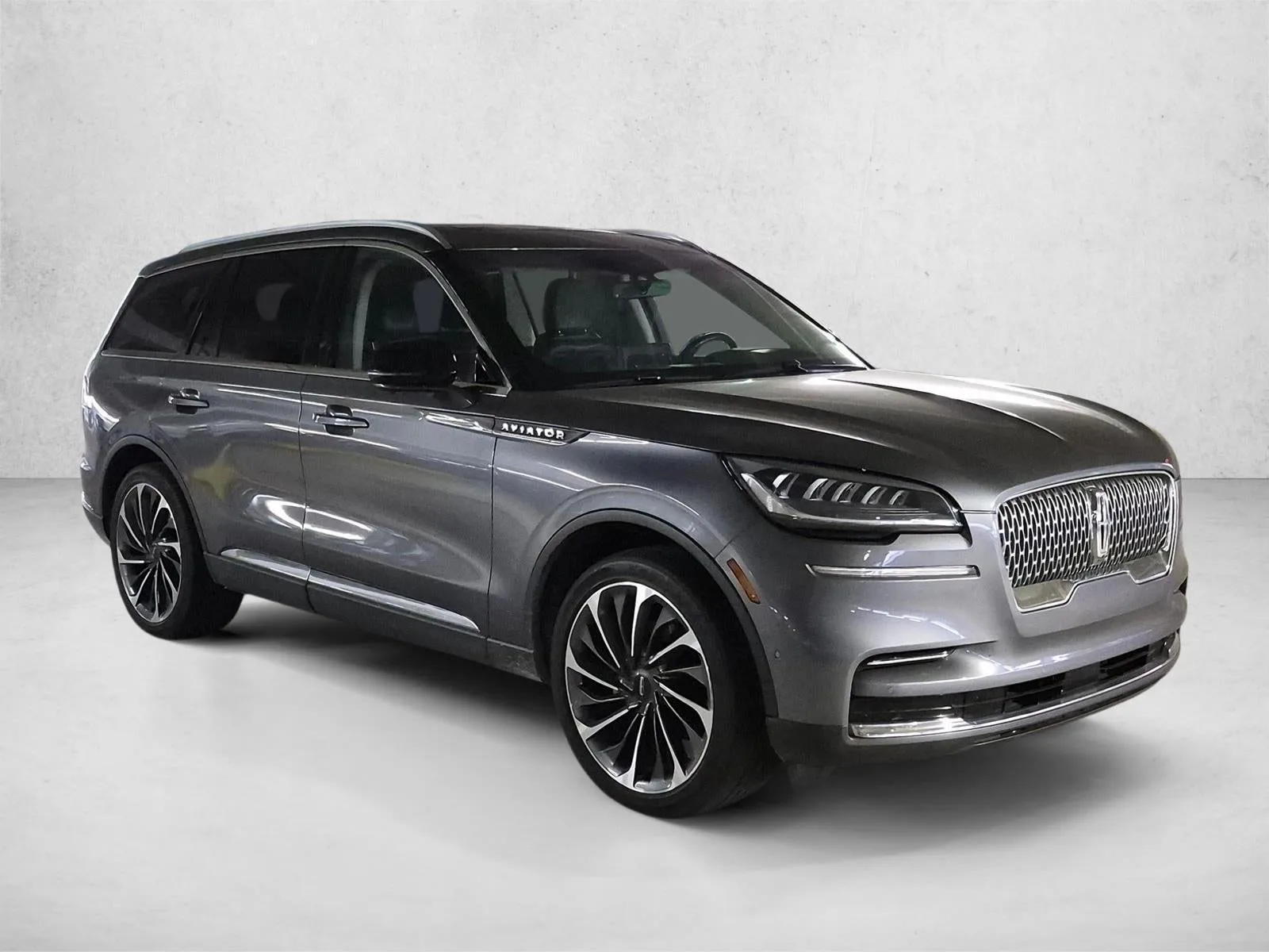 2022 Lincoln Aviator Reserve photo 3