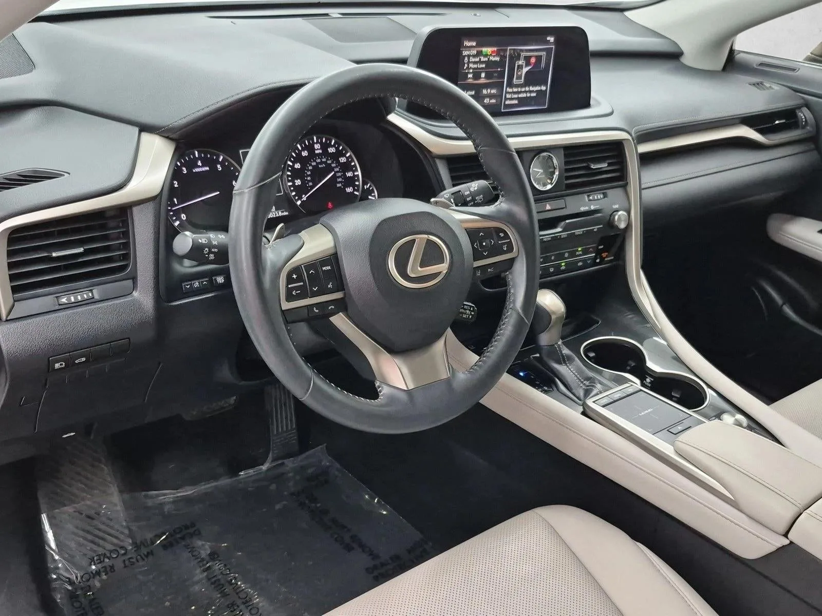 2021 Lexus RX 350 photo 10