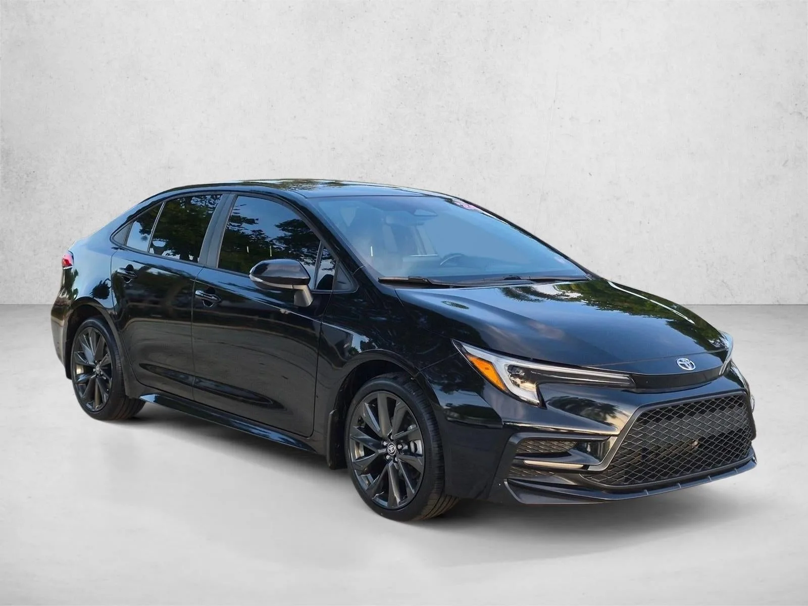 2024 Toyota Corolla SE CVT (Natl) photo 3