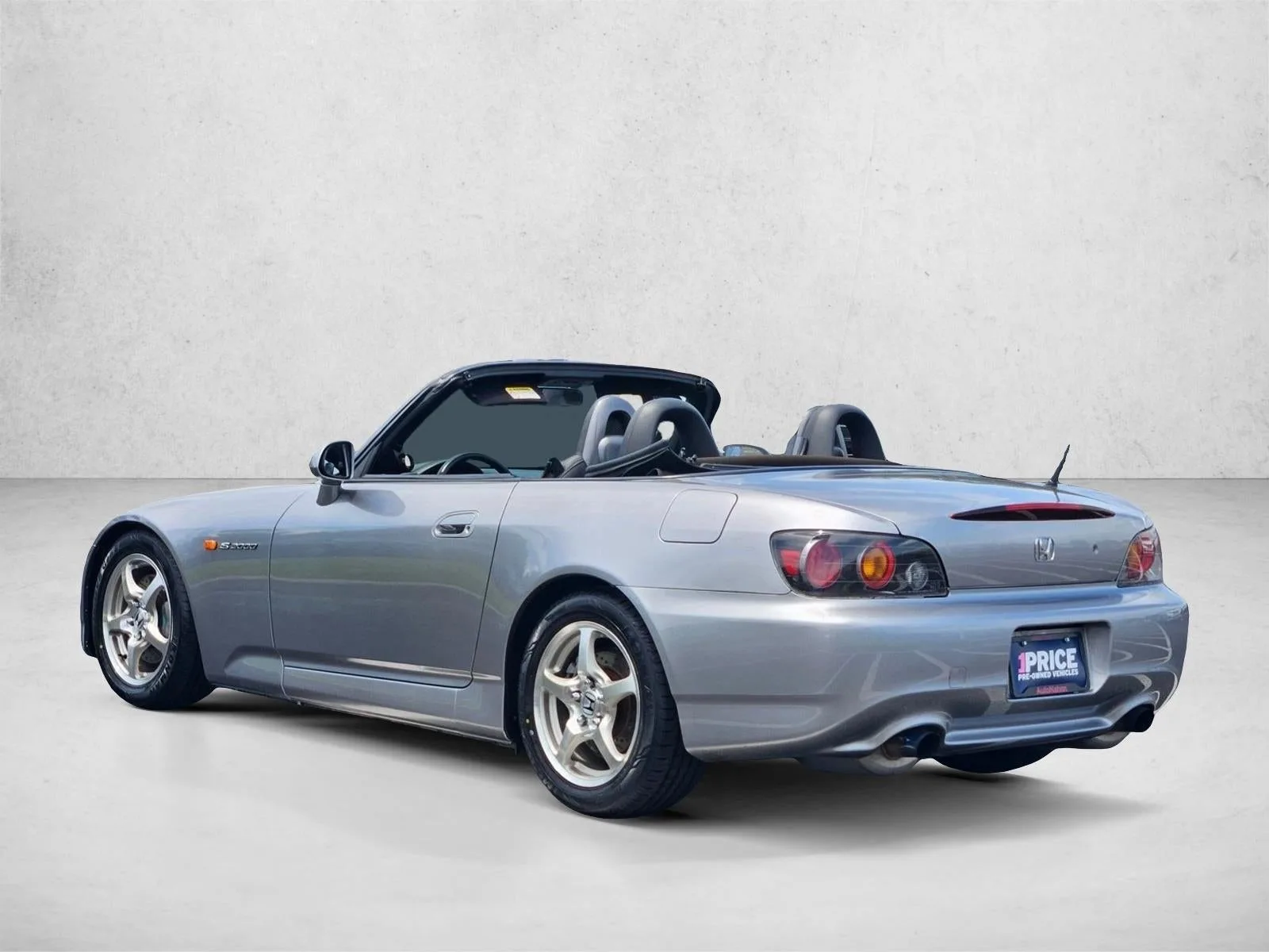 2004 Honda S2000 Base photo 8