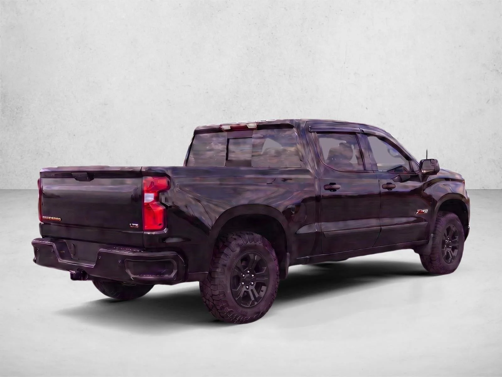 2018 Chevrolet Silverado 1500 Crew Cab Short Box 4-Wheel Drive LTZ Z71 photo 7