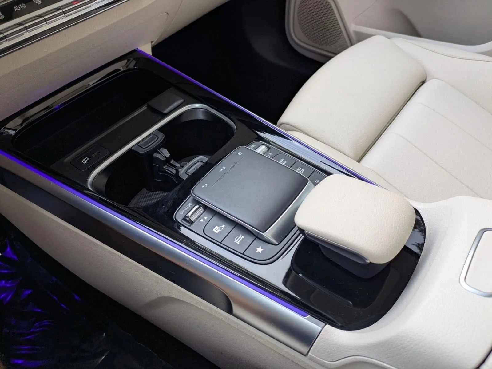 2023 Mercedes-Benz GLB GLB 250 SUV photo 12