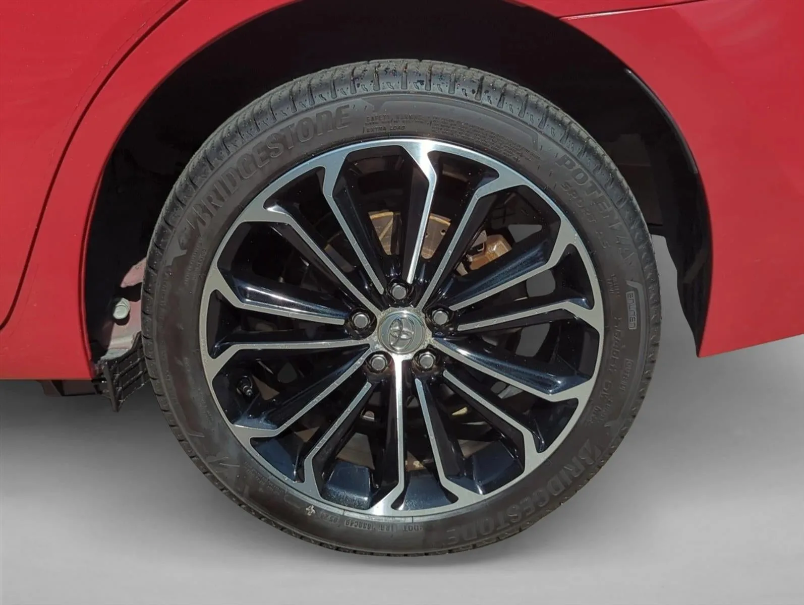 2016 Toyota Corolla 4dr Sdn CVT Auto S Plus (Natl) photo 9