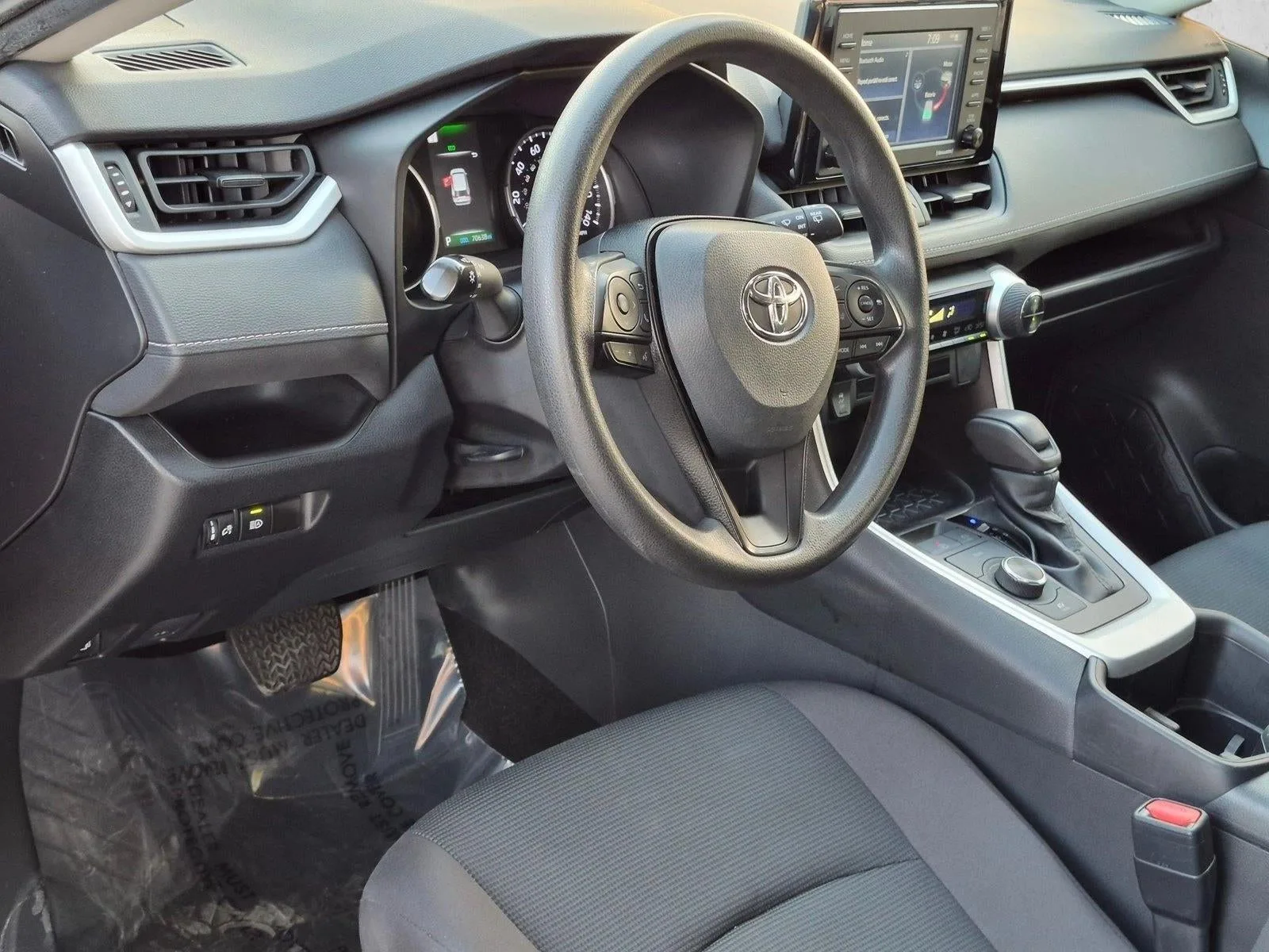 2022 Toyota RAV4 Hybrid LE AWD (Natl) photo 9