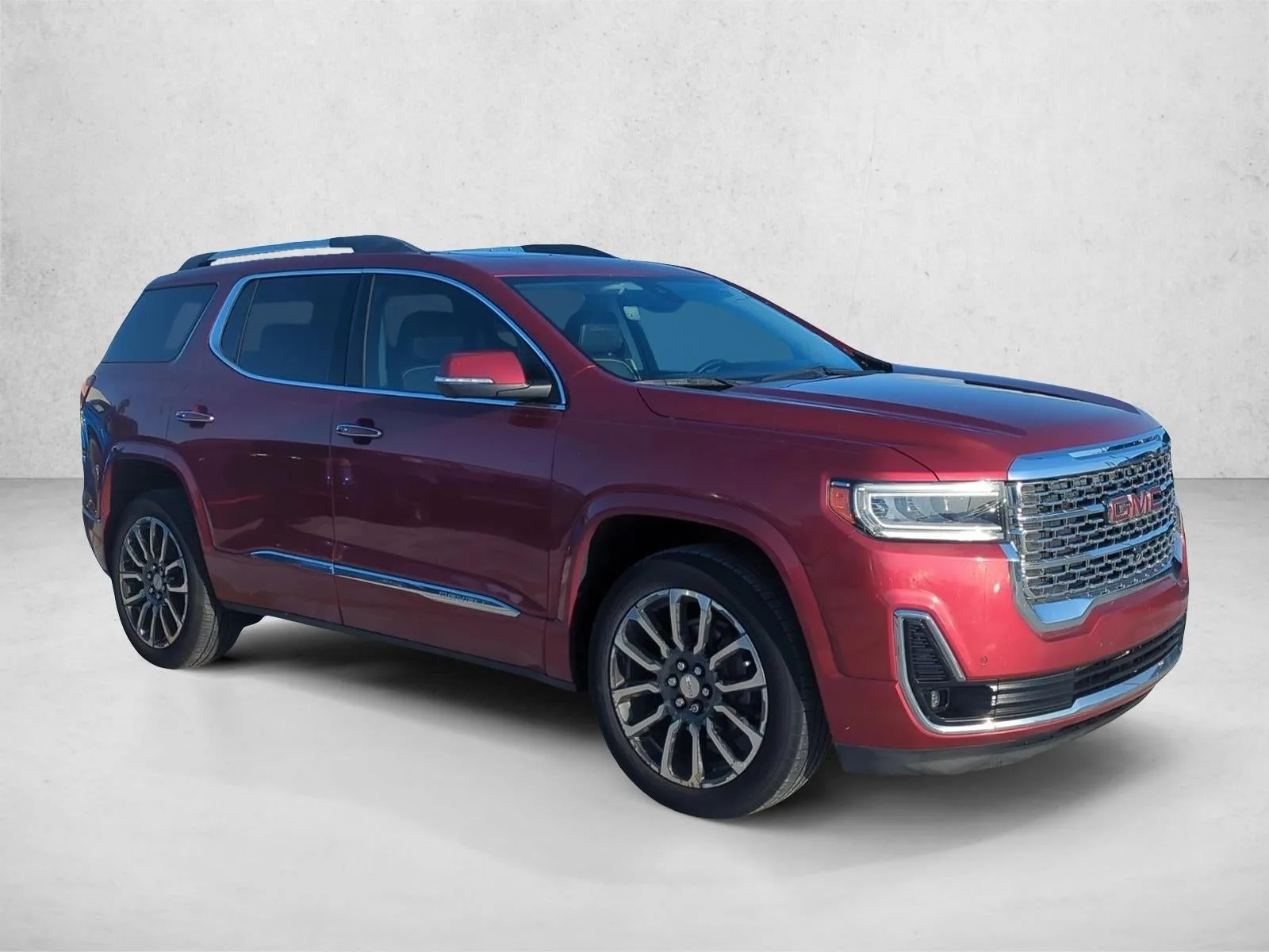 2020 GMC Acadia FWD Denali photo 3