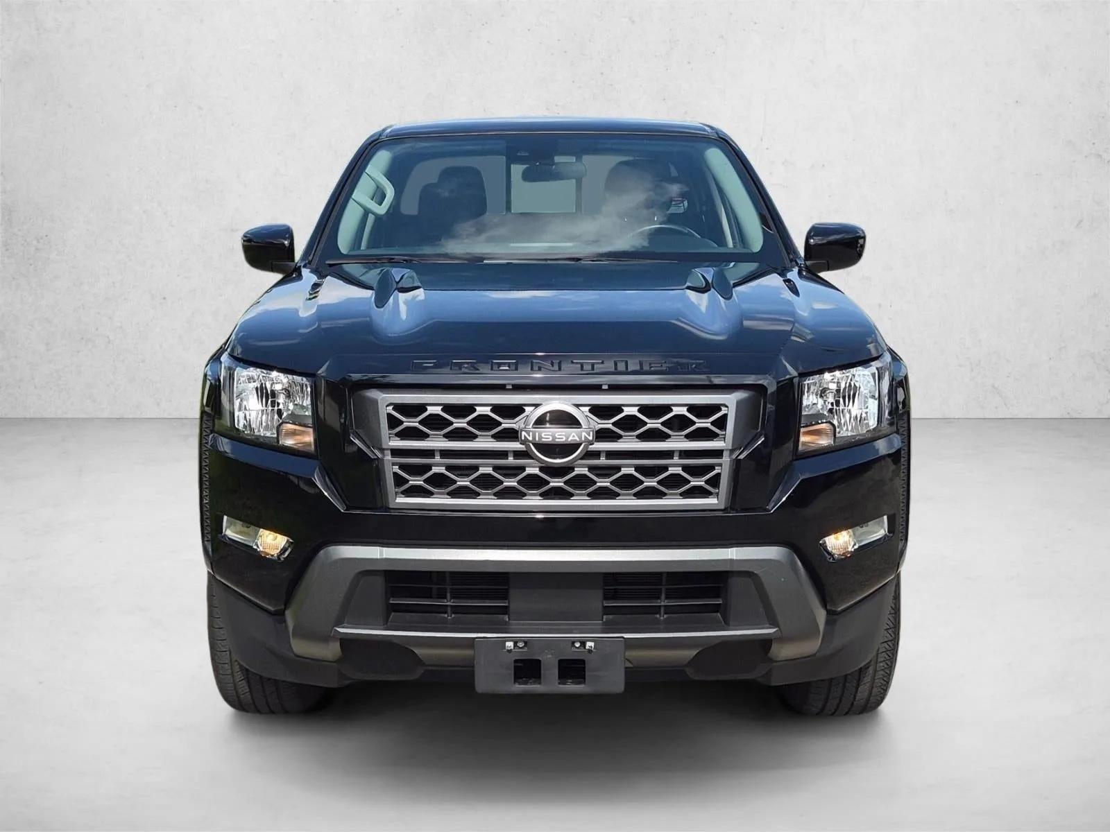 2022 Nissan Frontier Crew Cab 4x2 SV Auto photo 2
