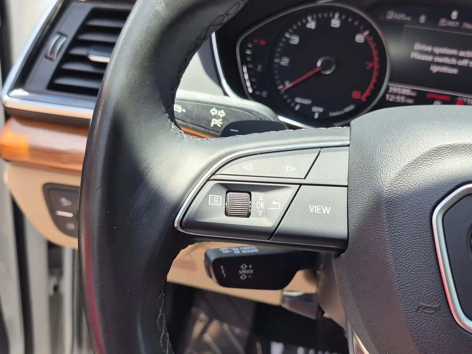 2022 Audi Q5 S line Premium 45 TFSI quattro photo 11