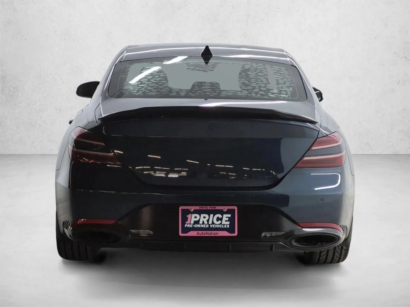 2022 Genesis G70 3.3T RWD photo 7