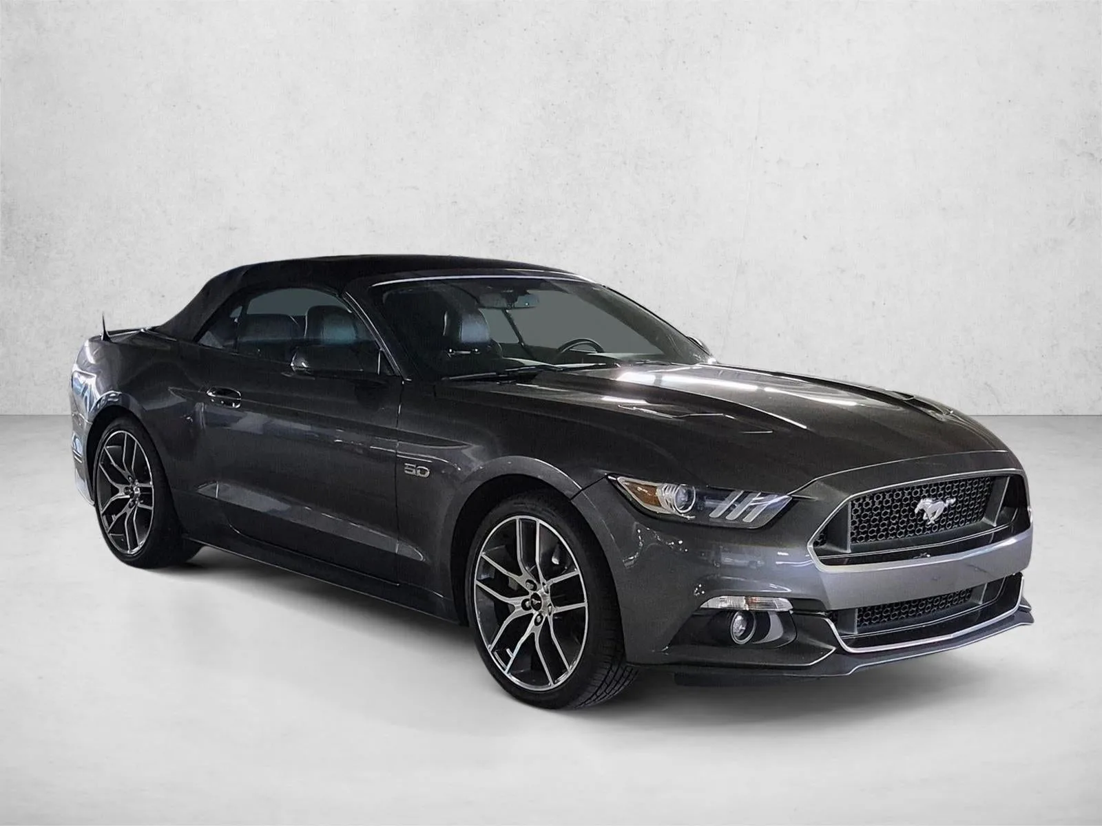 2015 Ford Mustang GT Premium photo 3