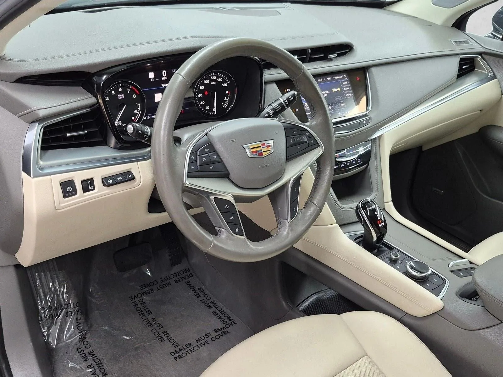 2023 Cadillac XT5 FWD Premium Luxury photo 10