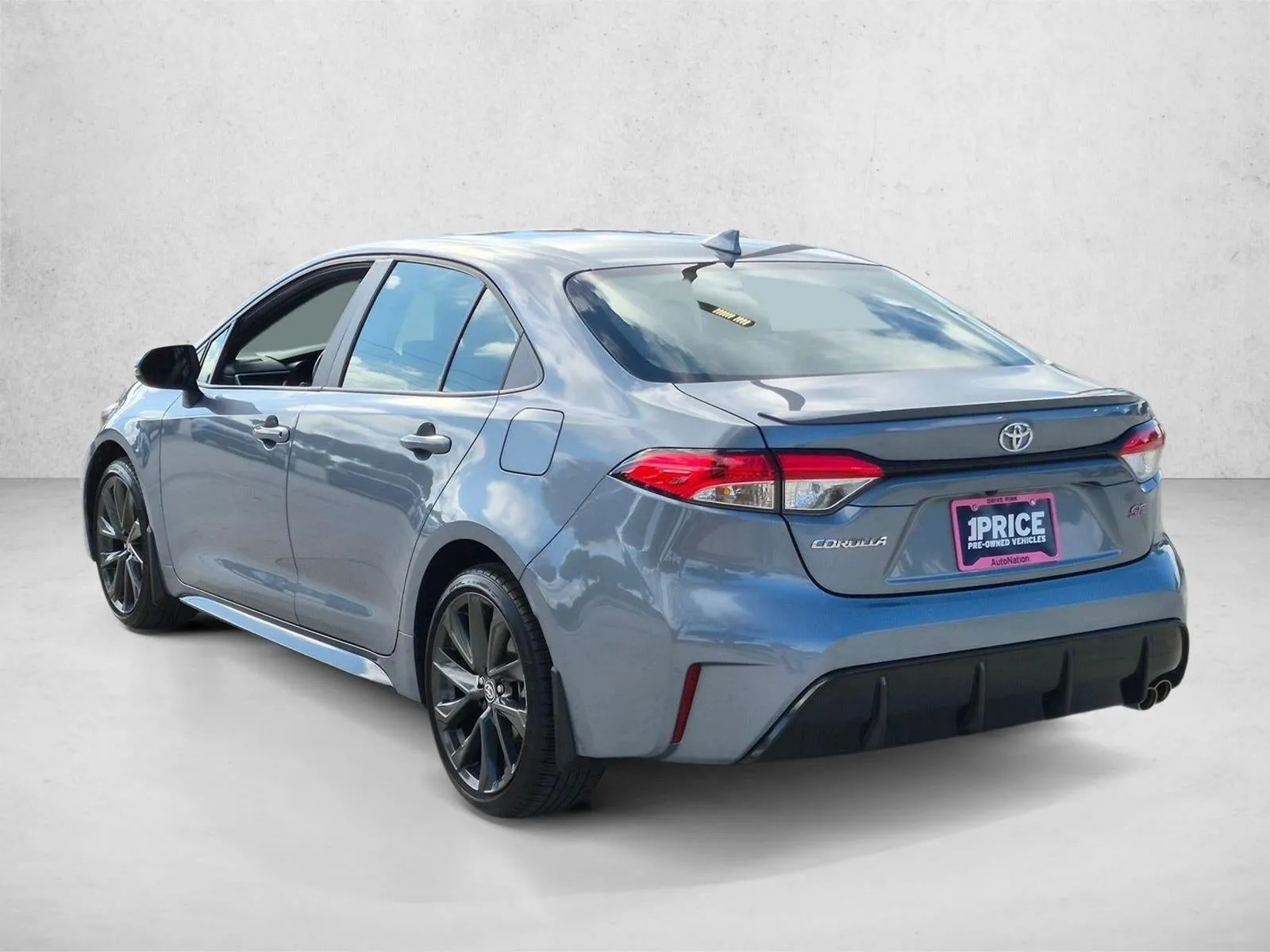 2024 Toyota Corolla SE CVT (Natl) photo 7