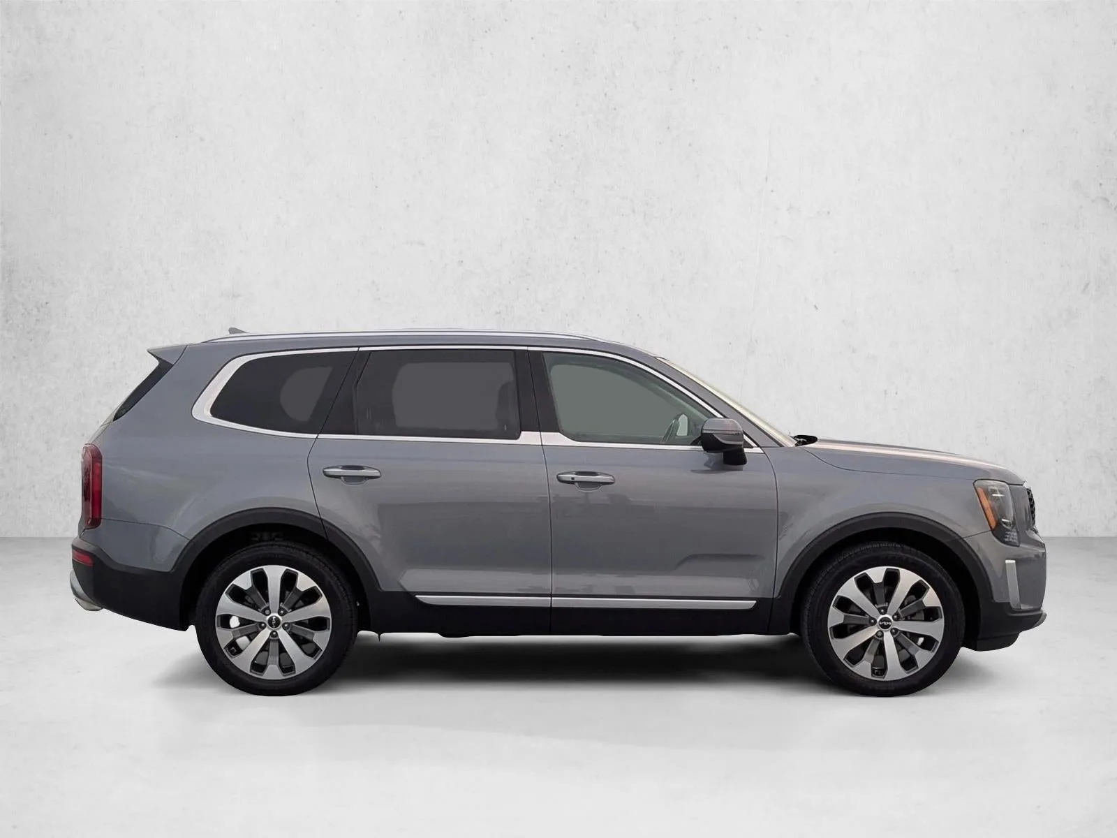 2022 Kia Telluride S photo 4
