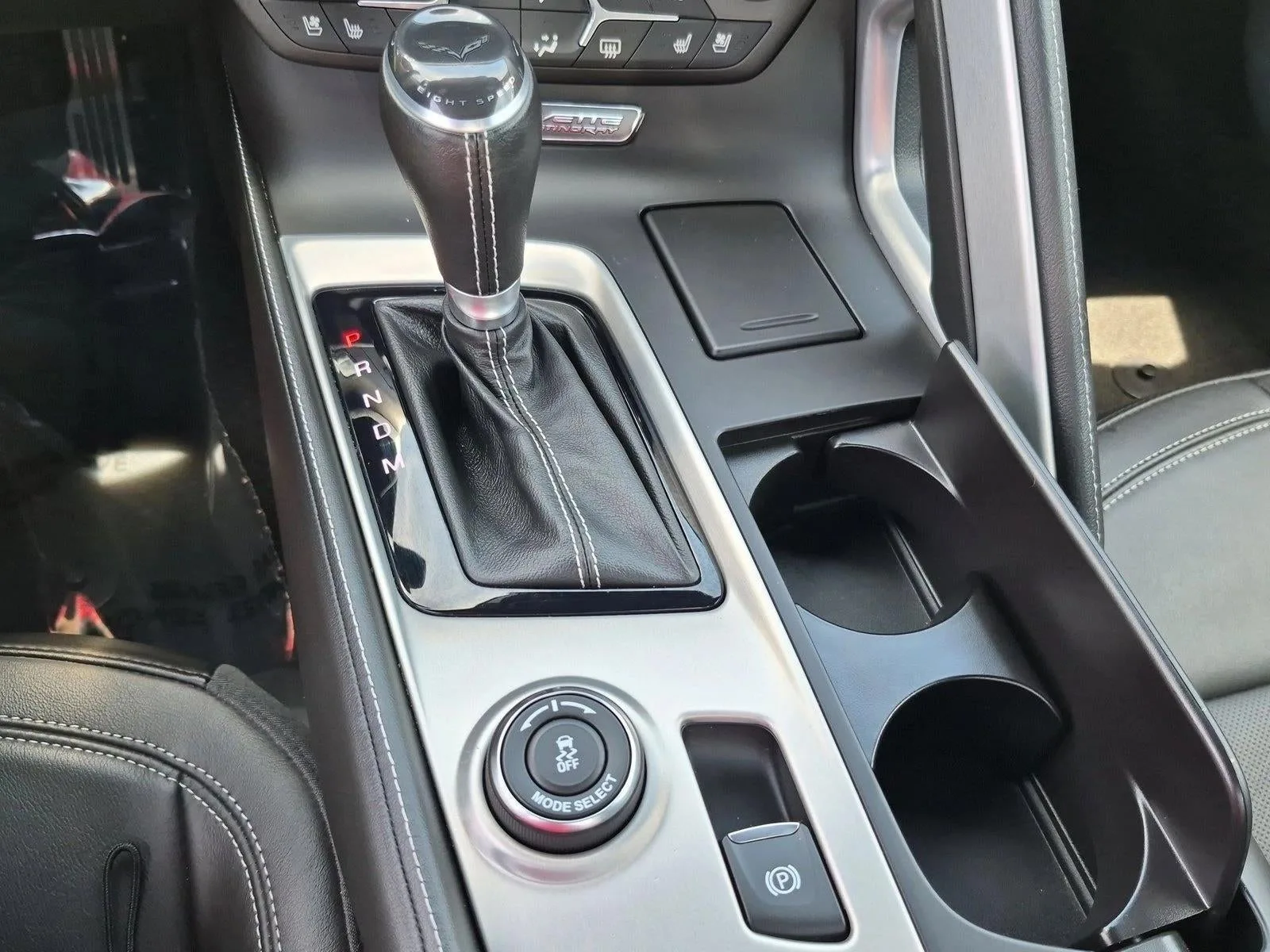 2019 Chevrolet Corvette Stingray 2LT photo 12