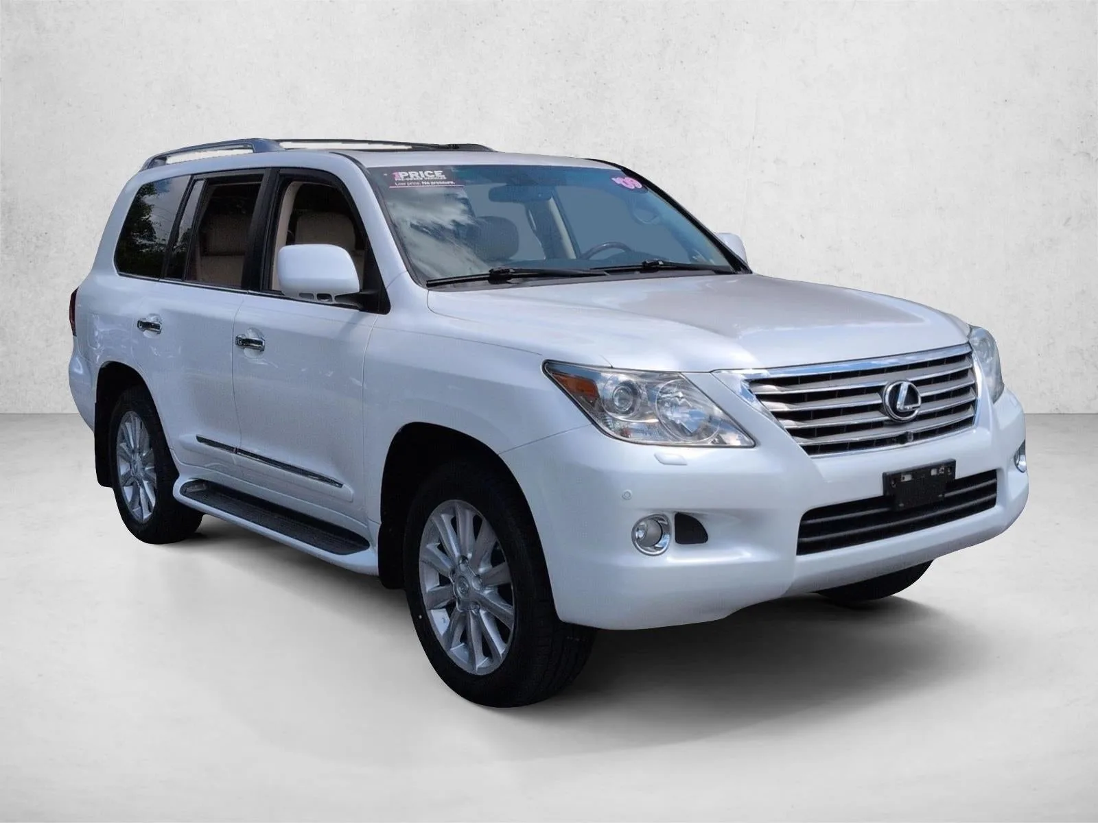 2009 Lexus LX 570 4WD 4dr photo 3
