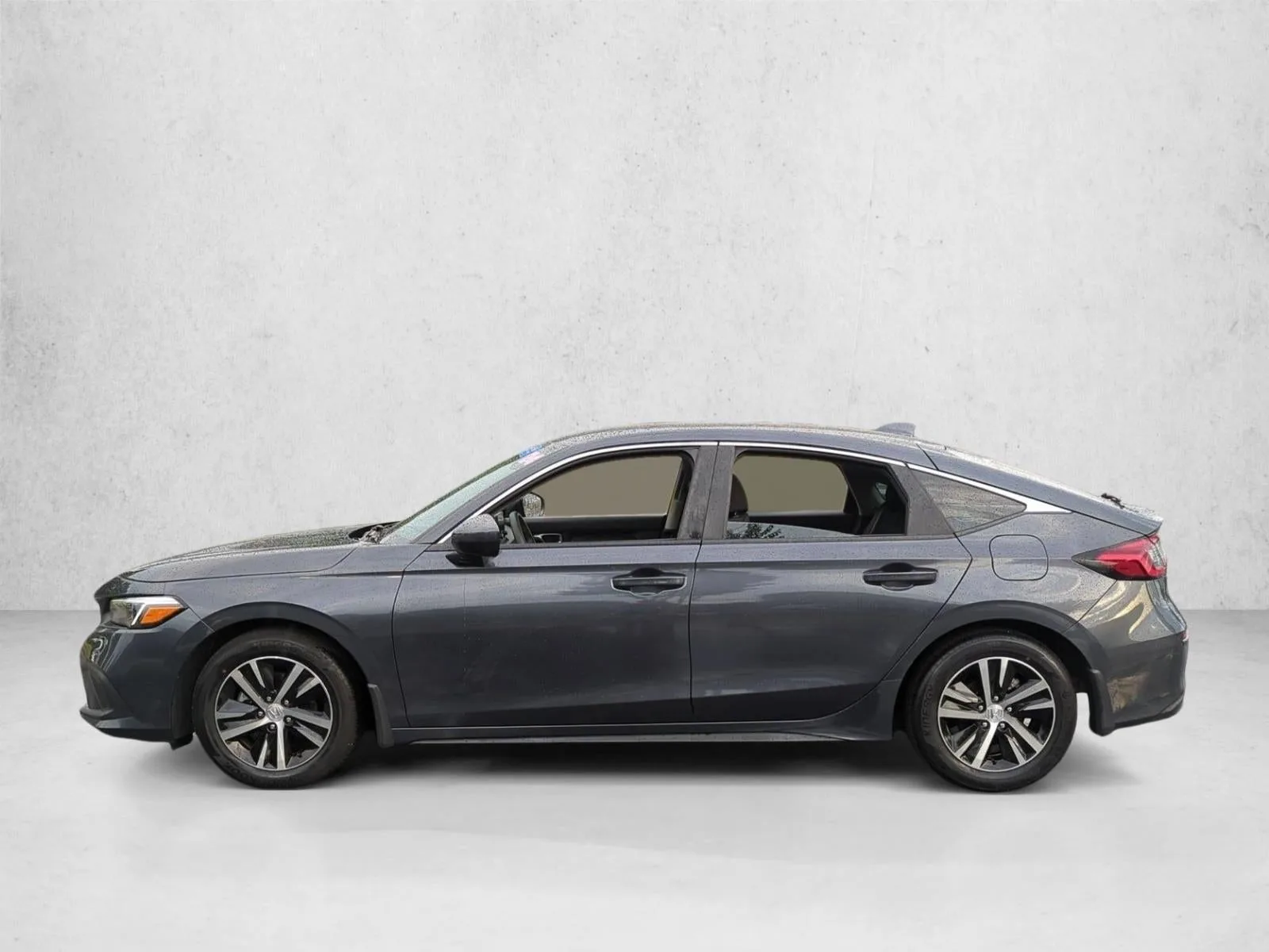 2024 Honda Civic Hatchback LX CVT photo 9