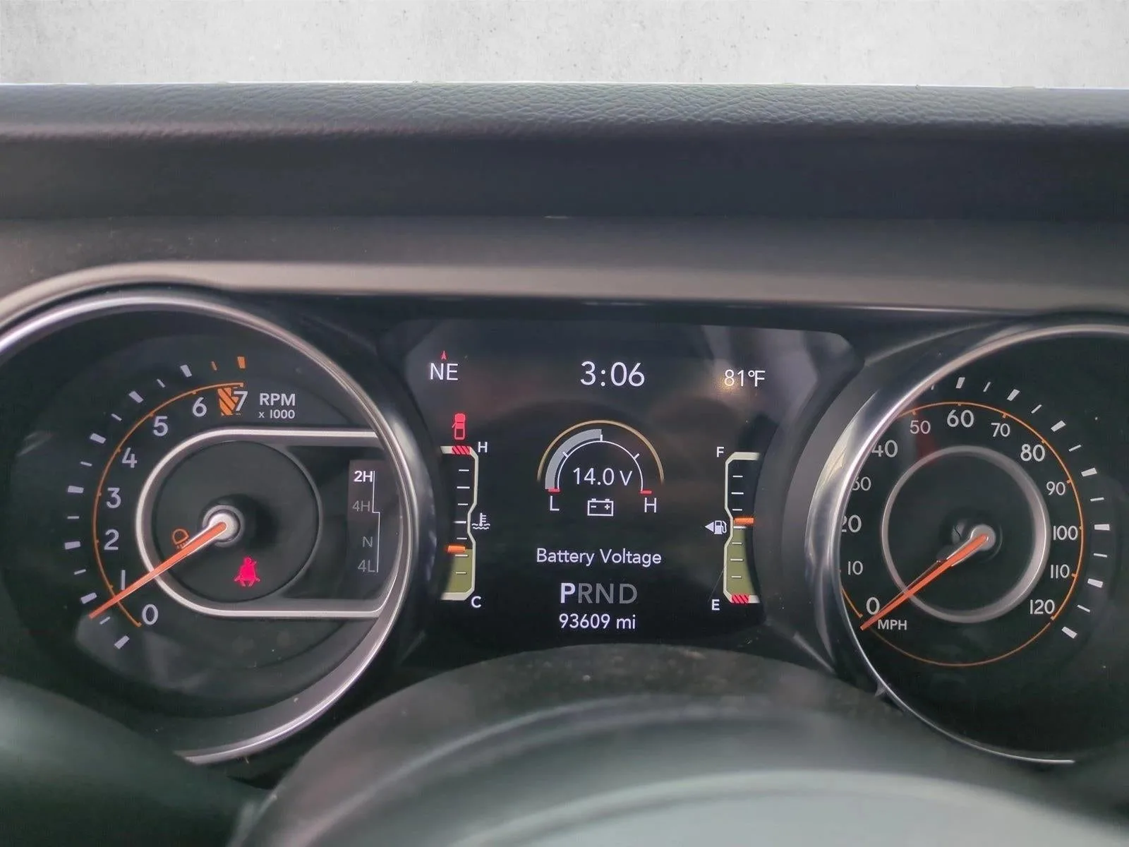 2021 Jeep Gladiator Sport S 4x4 photo 11