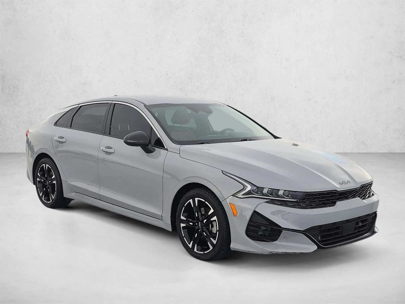 2023 Kia K5 GT-Line photo 3