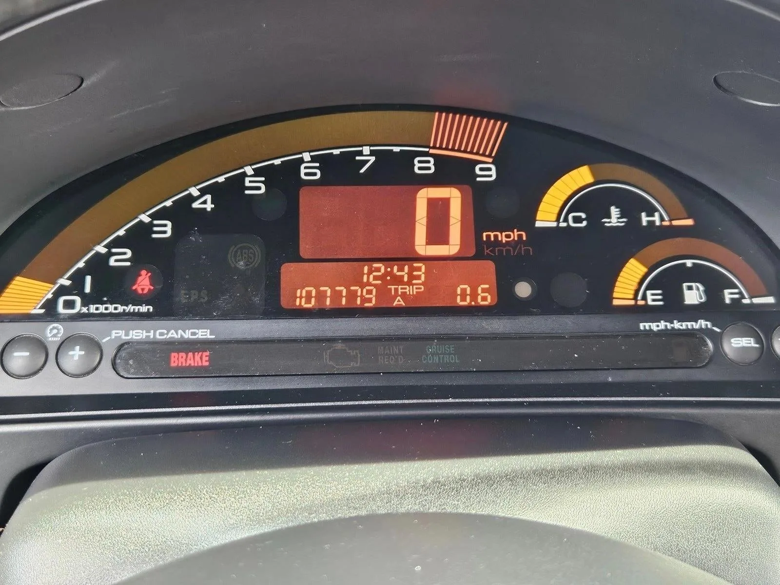 2004 Honda S2000 Base photo 11