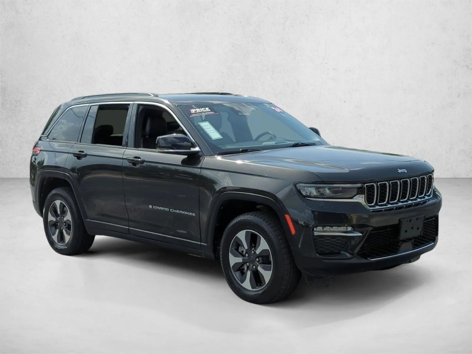 2024 Jeep Grand Cherokee 4xe 4x4 photo 3