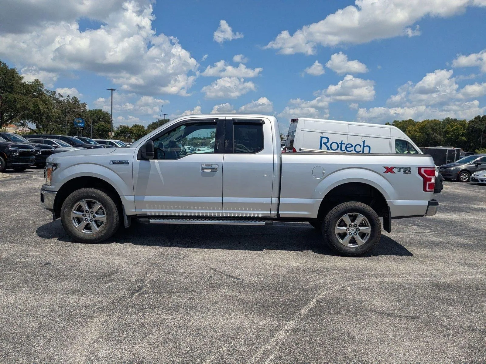 2018 Ford F-150 XLT photo 8