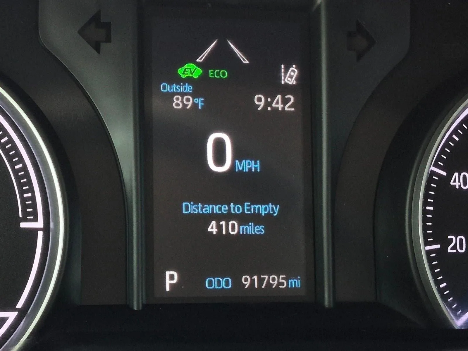 2021 Toyota Venza LE AWD (GS) photo 10