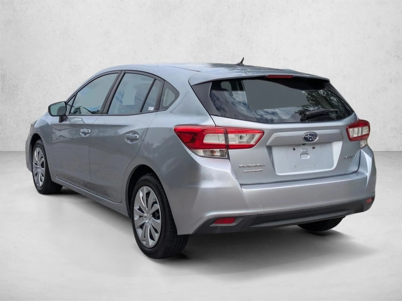 2018 Subaru Impreza 2.0i 5-door CVT photo 8