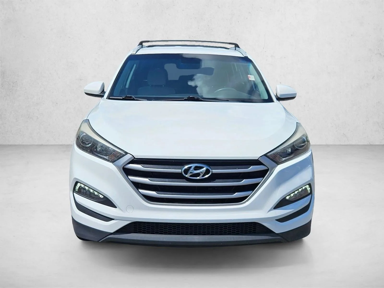 2017 Hyundai TUCSON SE FWD photo 2
