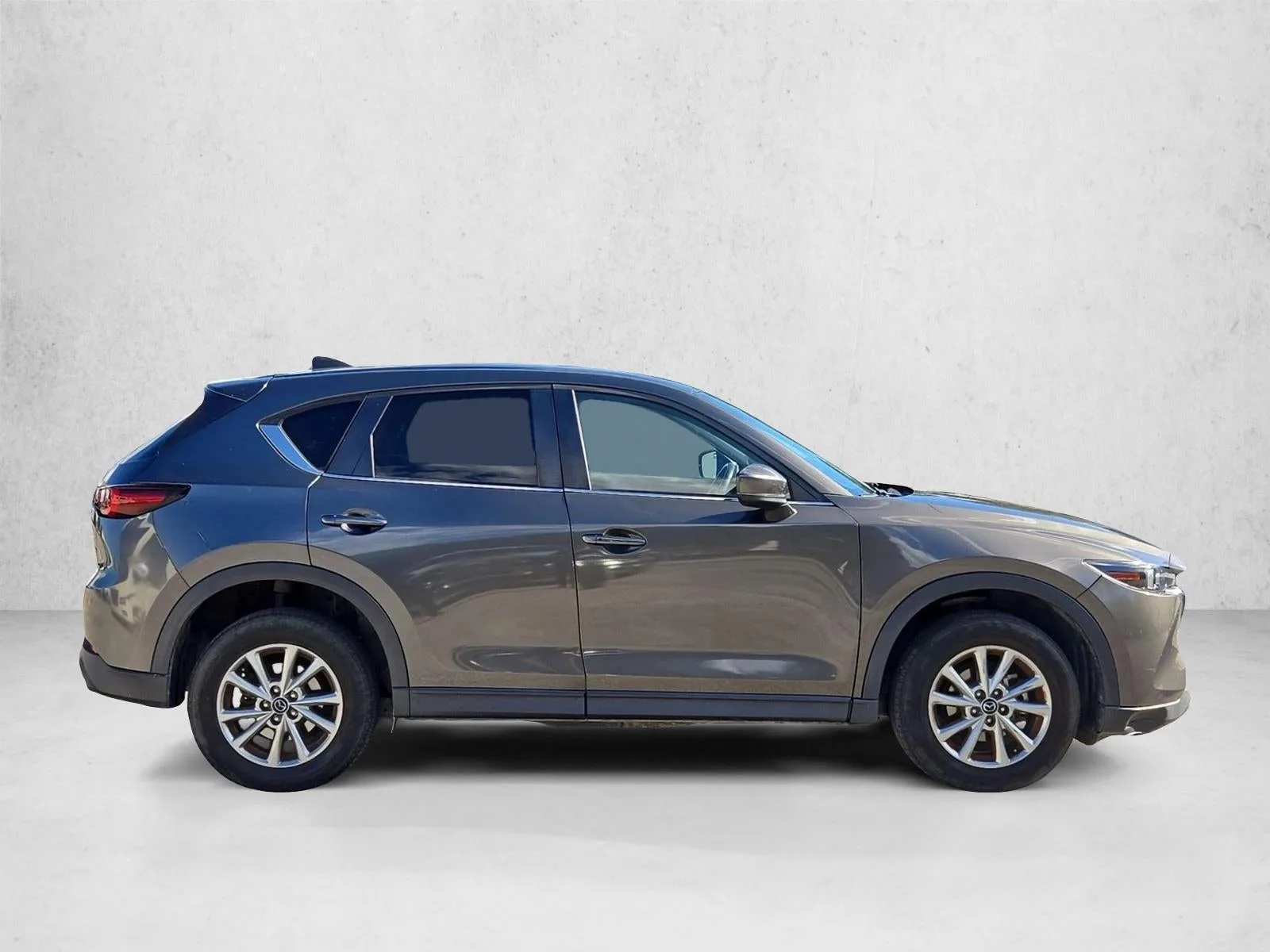 2022 Mazda CX-5 2.5 S Preferred Package AWD photo 4