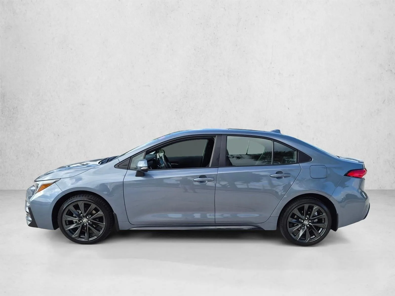 2024 Toyota Corolla SE CVT (Natl) photo 8