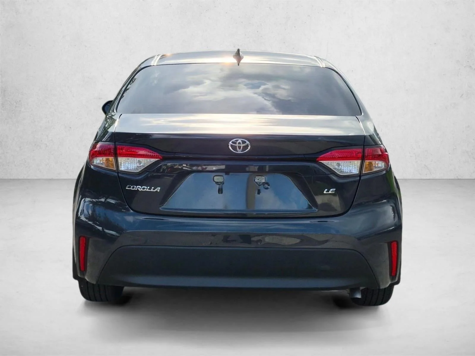 2025 Toyota Corolla LE CVT (Natl) photo 6