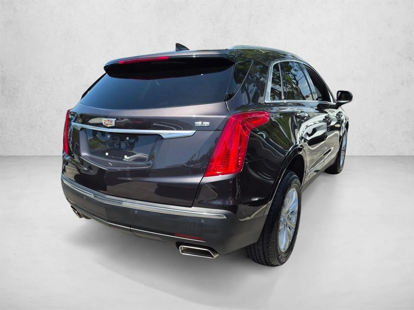 2018 Cadillac XT5 FWD 4dr photo 3
