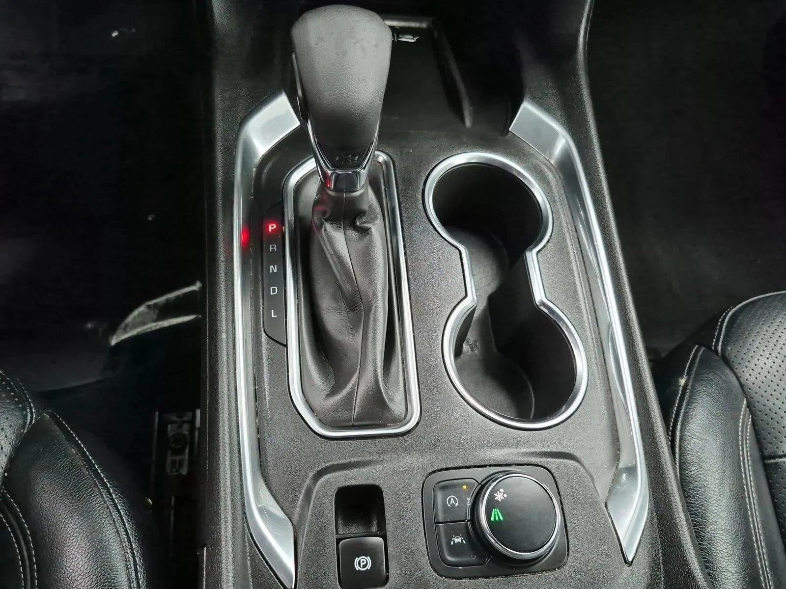 2023 Chevrolet Traverse LT Cloth photo 12