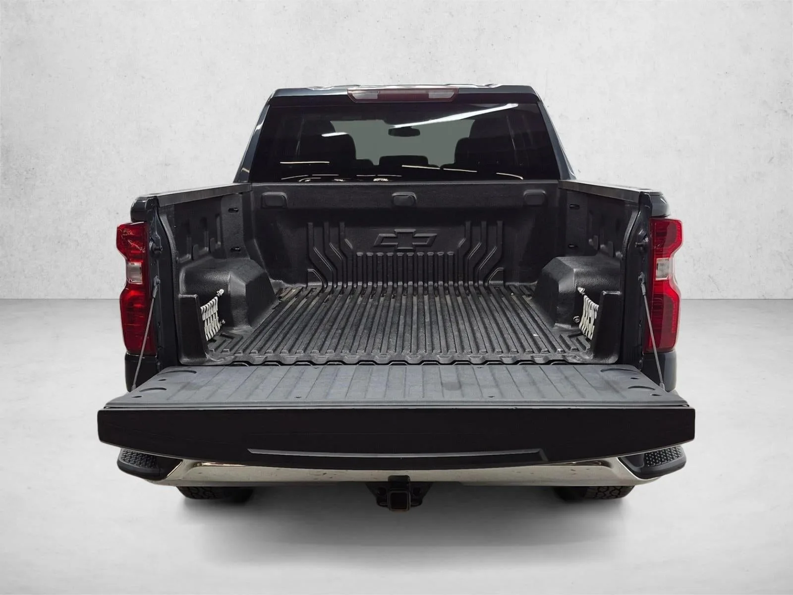 2021 Chevrolet Silverado 1500 LT photo 5