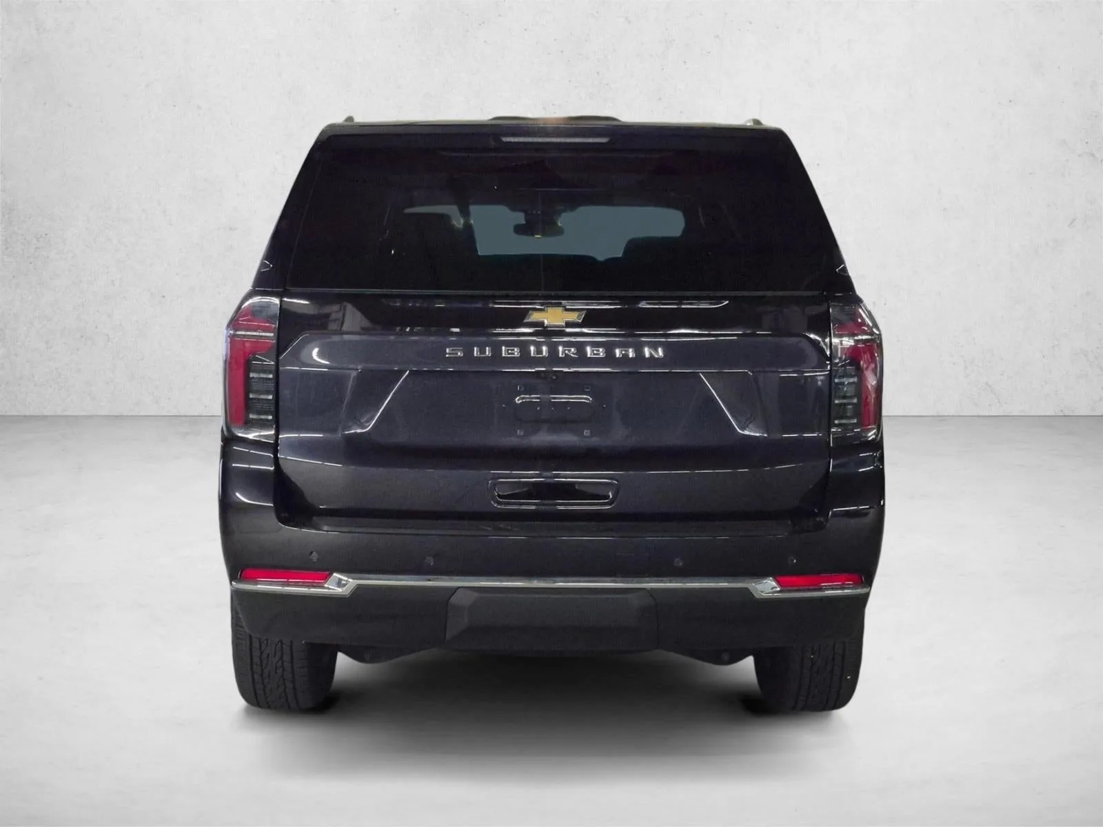 2025 Chevrolet Suburban LS photo 6