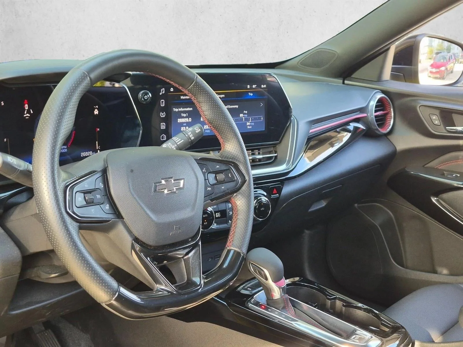 2024 Chevrolet Trax FWD 4dr 2RS photo 10