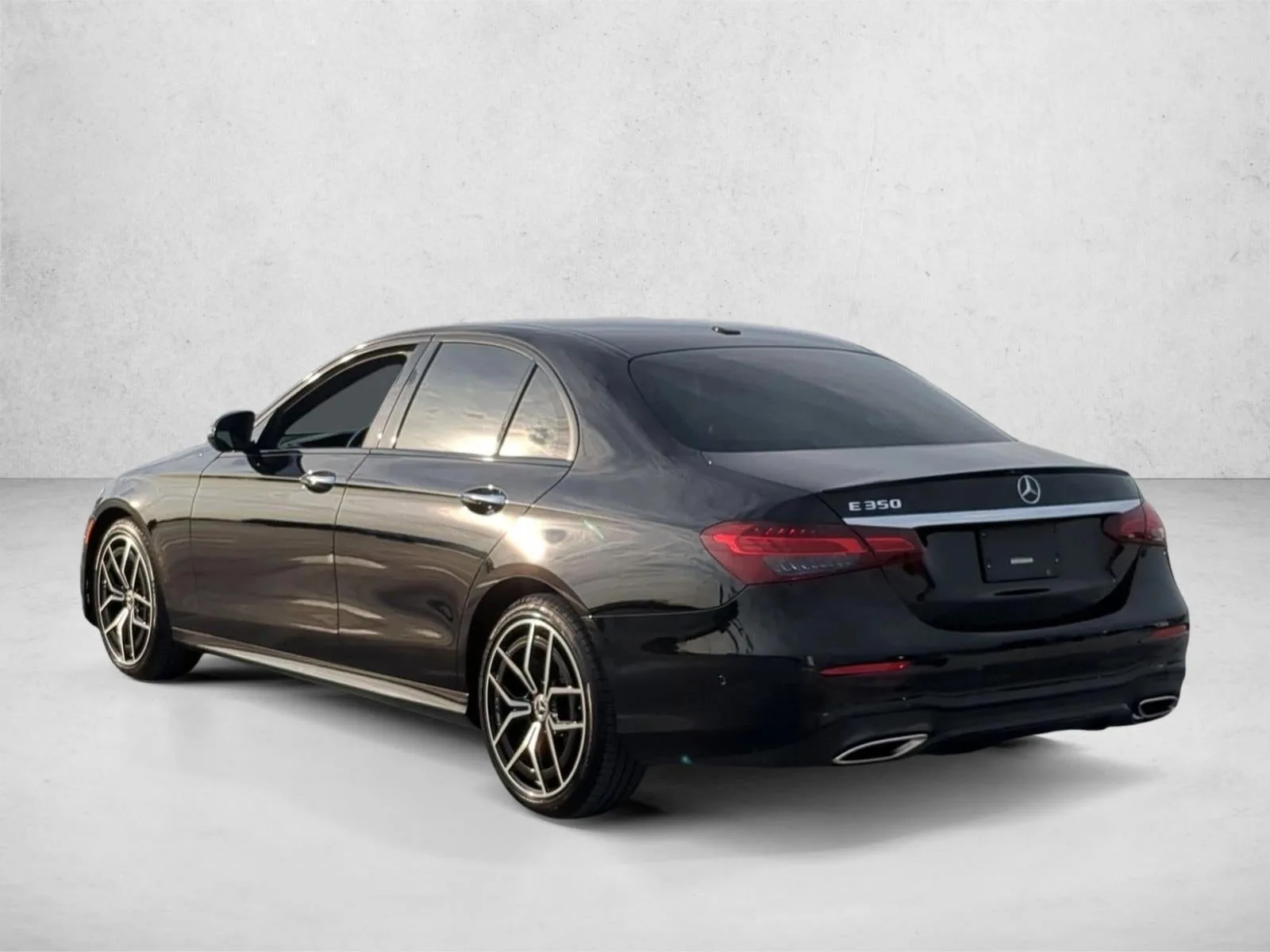 2023 Mercedes-Benz E 350 E 350 photo 8