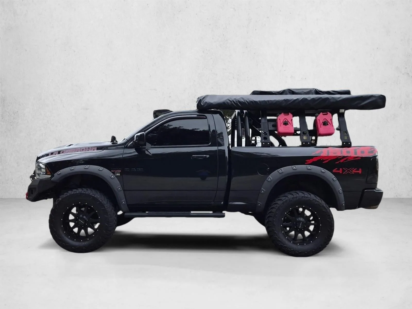 2017 RAM 1500 Sport 4x4 Regular Cab 6'4" Box photo 8