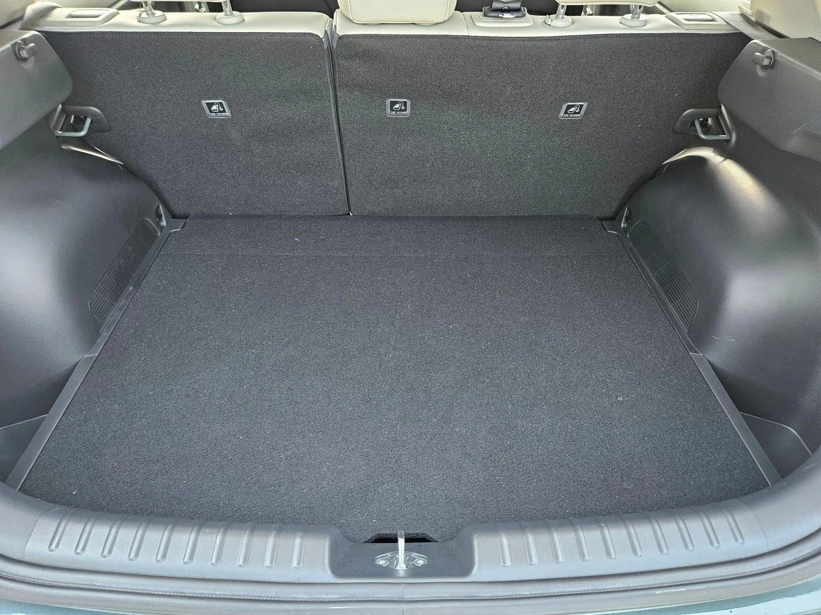 2023 Kia Niro EX FWD photo 6